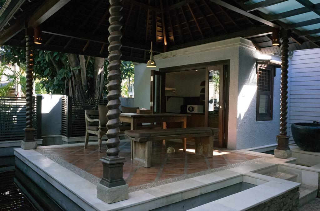 D'Sriwing Villa Gallery Kuta  Exterior photo